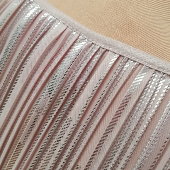 Jennifer Lopez sleeveless  top, size M - Picture 6 of 10